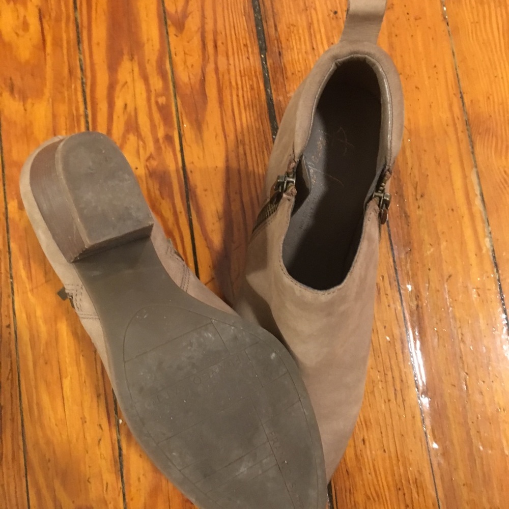 Franco Sarto cream booties
